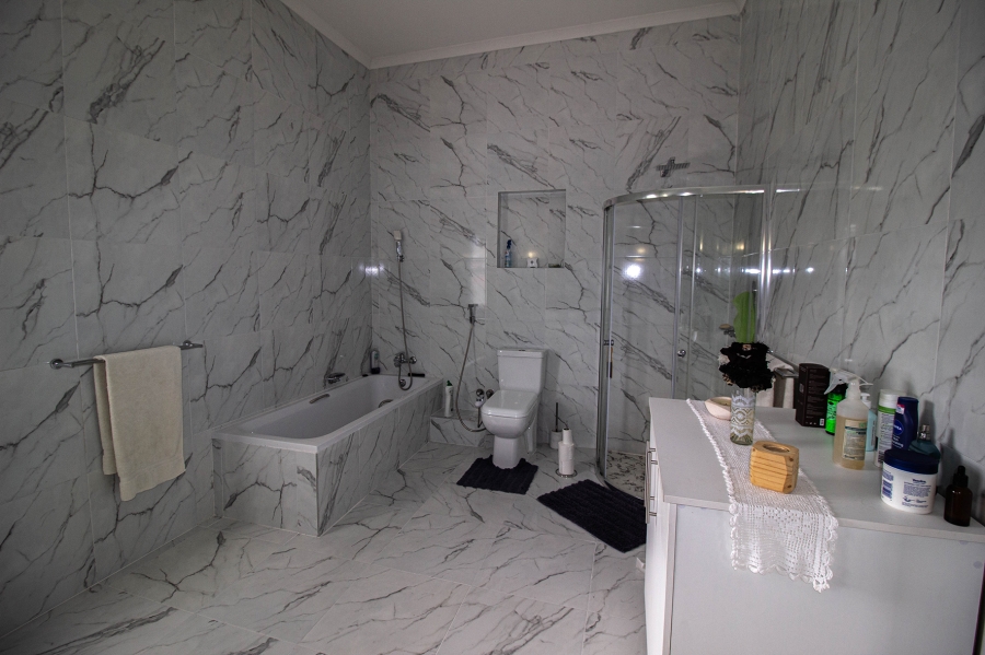 3 Bedroom Property for Sale in Klipfonteyn Western Cape